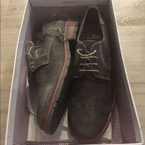 New Penguin grey suede shoes